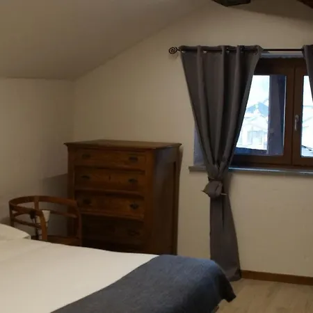 Appartamenti La Ginestra Cesana Torinese Exterior foto