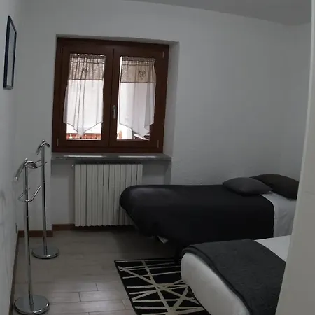 Appartamenti La Ginestra Cesana Torinese Exterior foto
